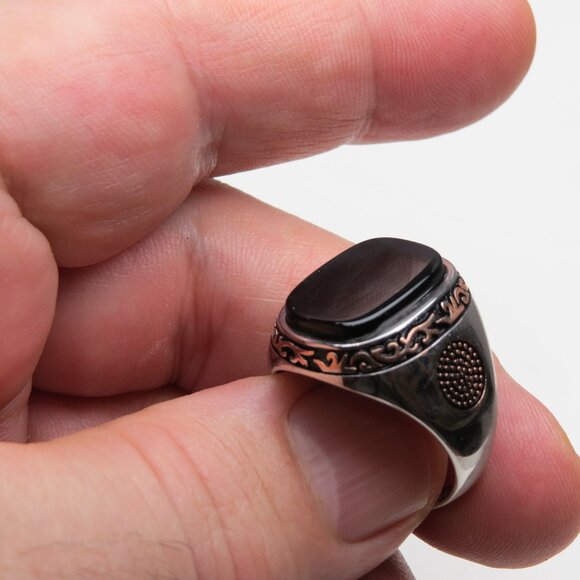 14k & *925 Sterling Silver Onyx Men's Ring